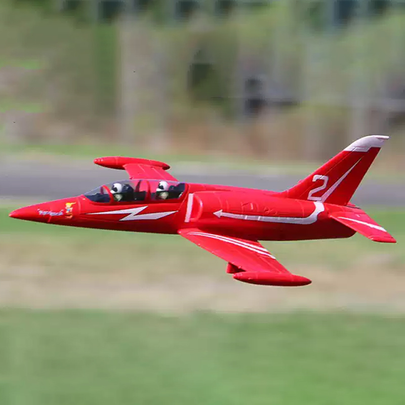 L39 Remote Controlled Jet Figh - огляд і ціна Model Kit Expert